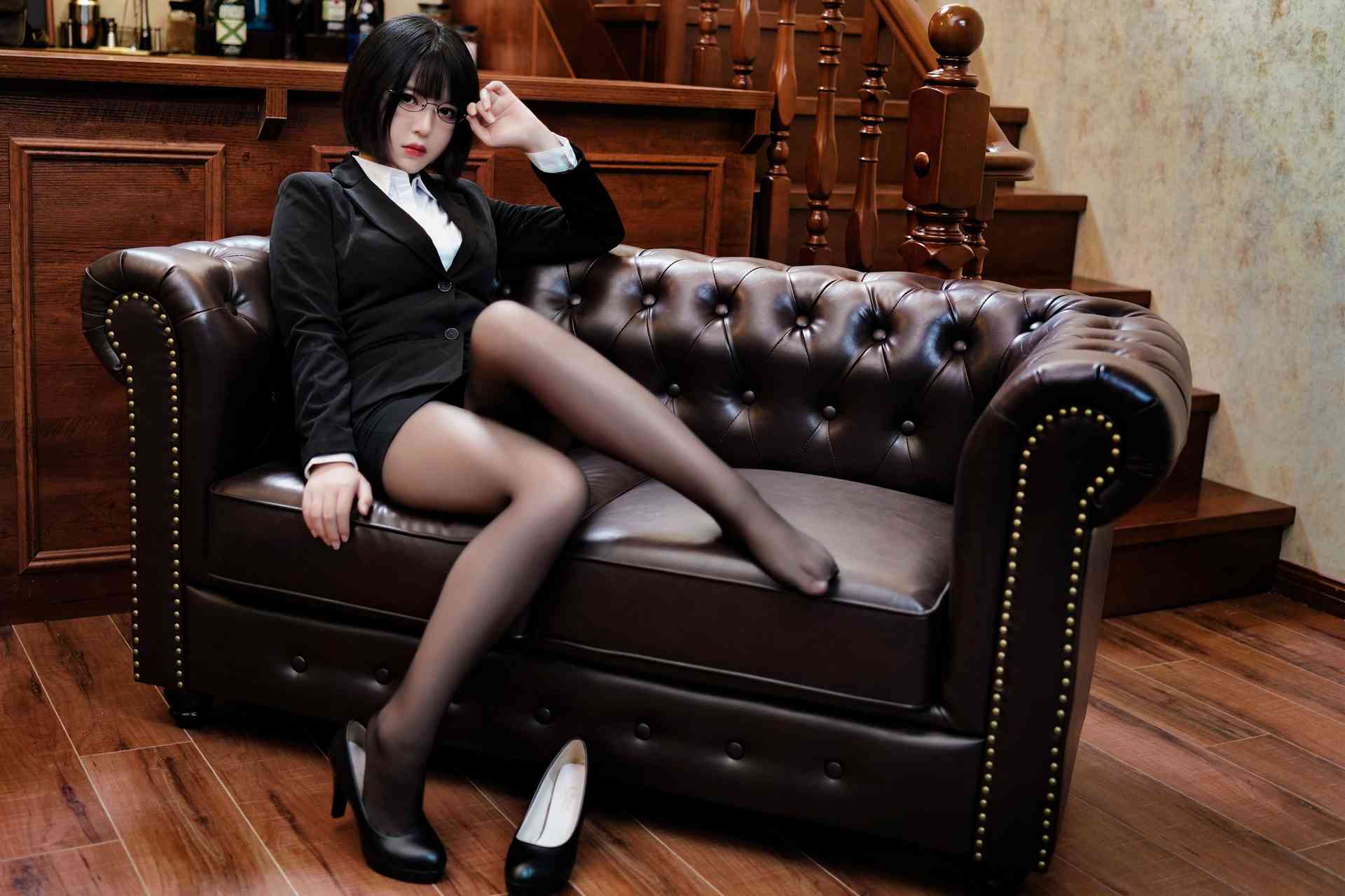 半半子OL様